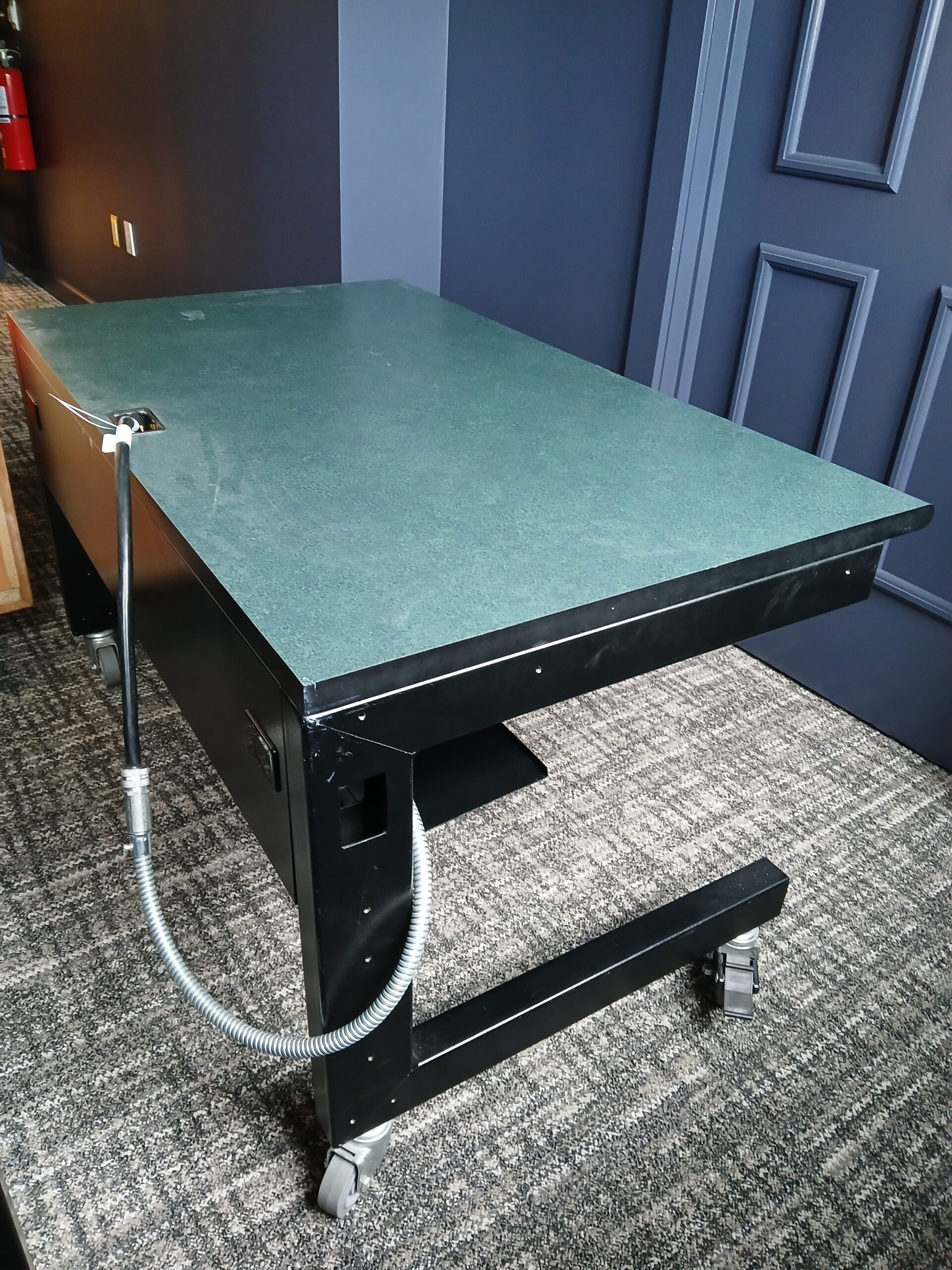 Green Reinforced Lab Table